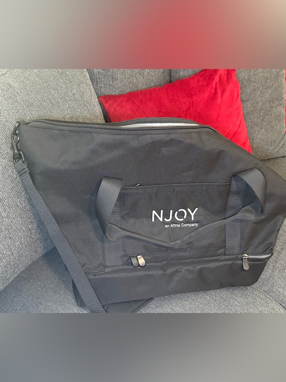 Catalina Deluxe Small Weekender Duffel Bag Black NWT – NJOY Logo - Picture 7 of 7